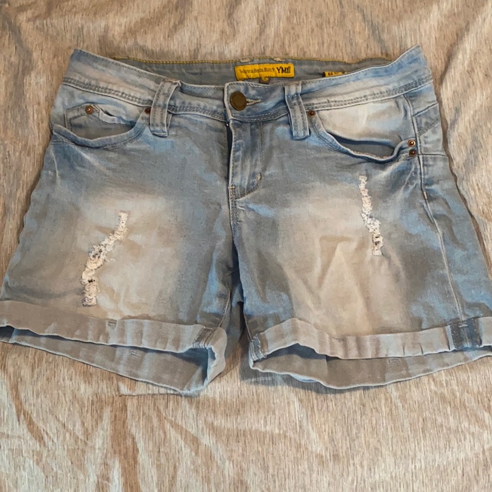 YMI light wash mid-rise denim shorts